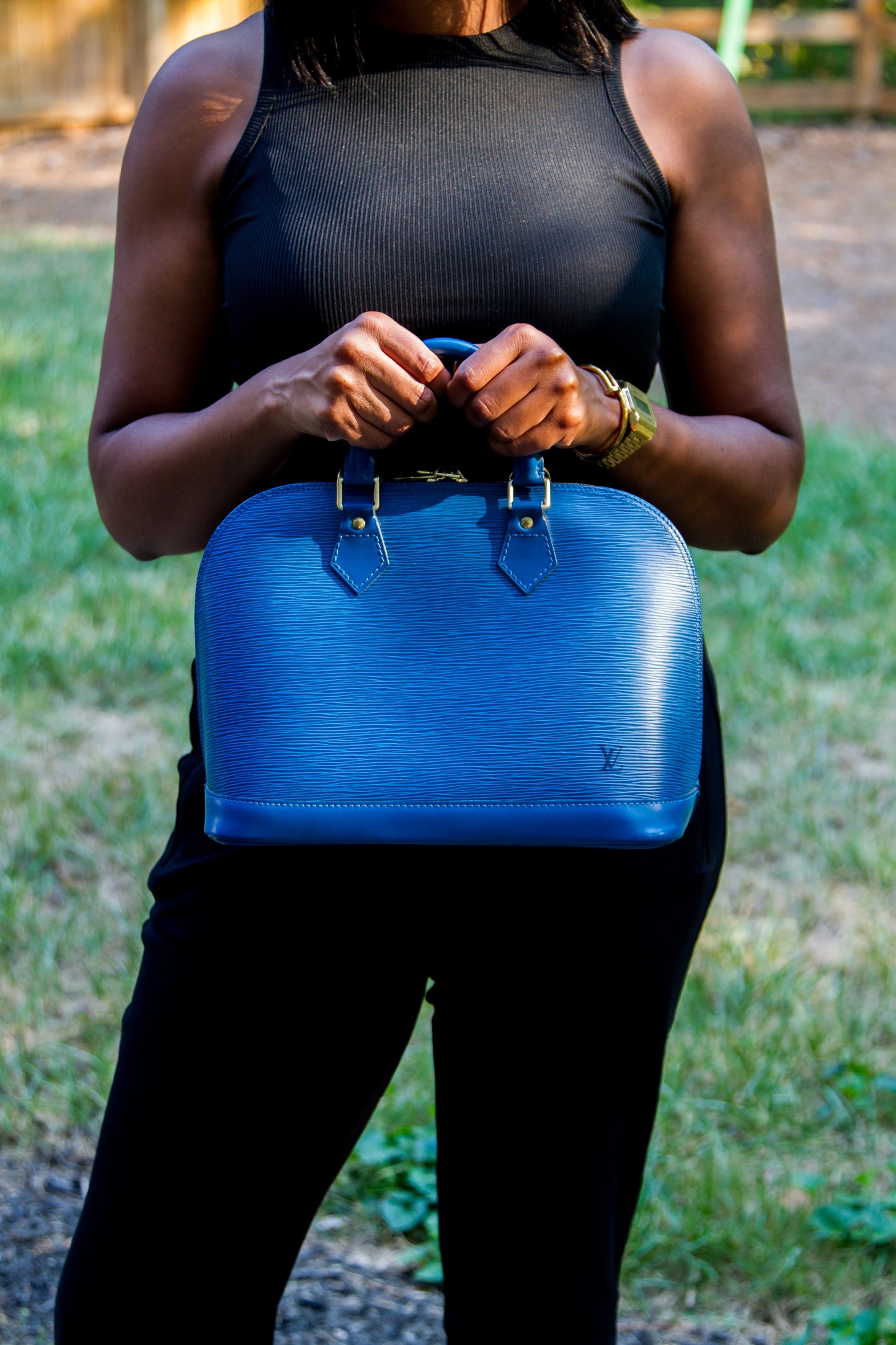 LOUIS VUITTON TOLEDO BLUE EPI ALMA PM HANDBAG AR1927