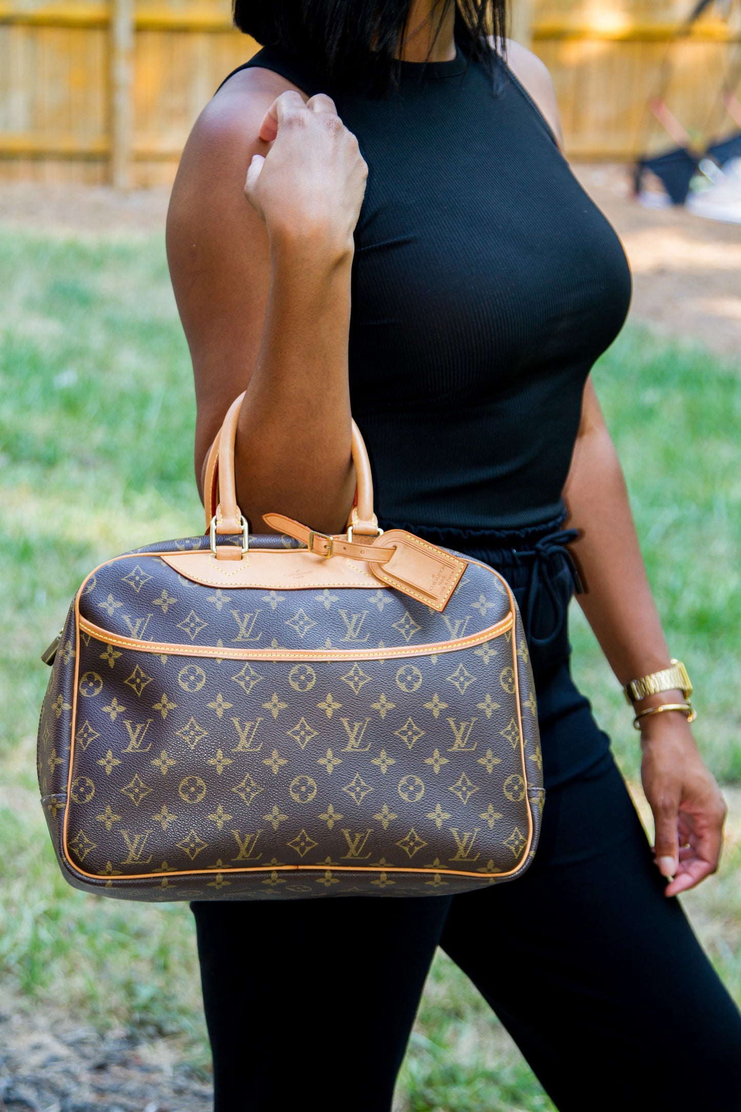 LOUIS VUITTON MONOGRAM CANVAS DEAUVILLE TOP HANDLE VINTAGE BAG M80042